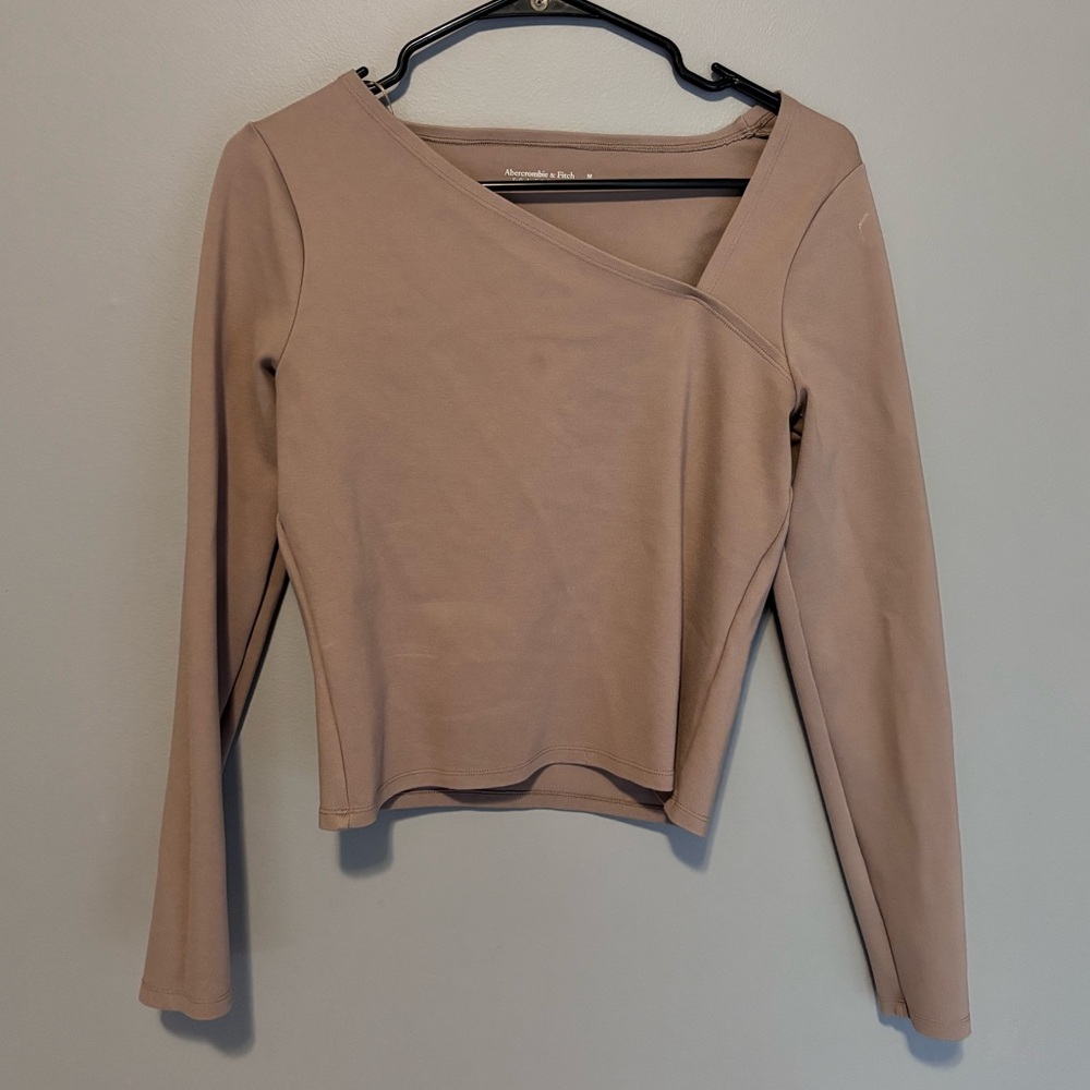 Abercrombie & Fitch Tan Asymmetrical Fitted Blouse